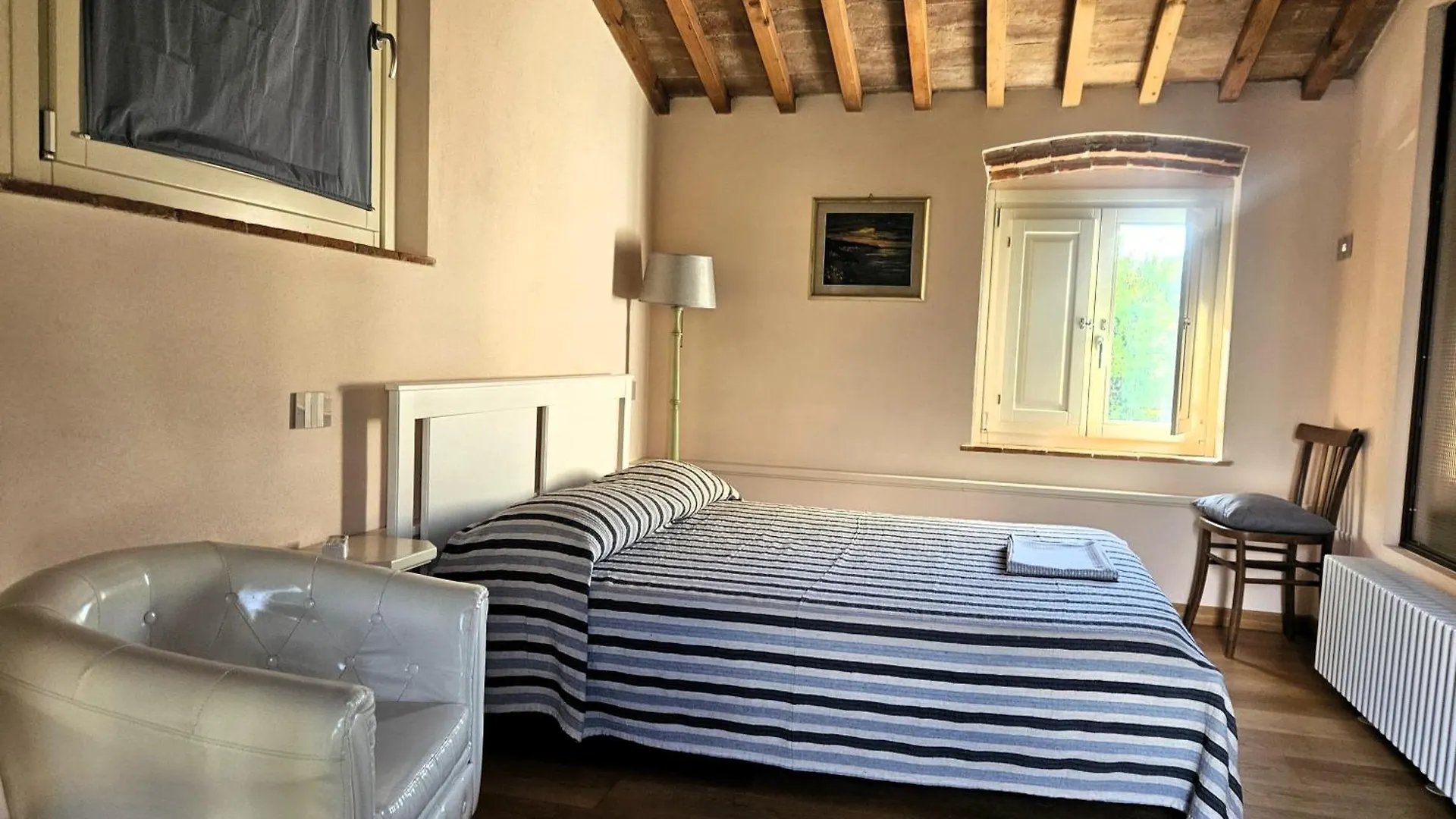 La Bottega Del Maniscalco Villa Filettole Italy